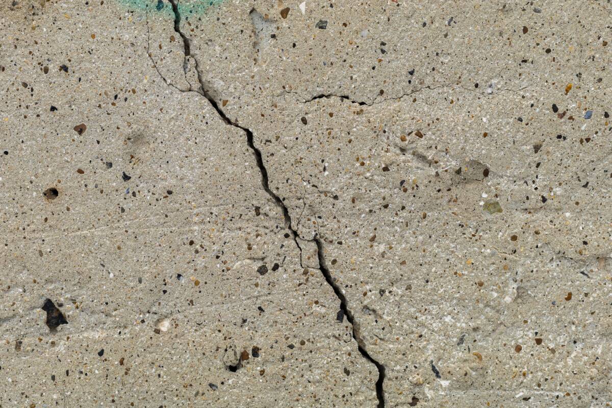 Comment utiliser un treillis anti-fissures pour votre façade ? Brumath